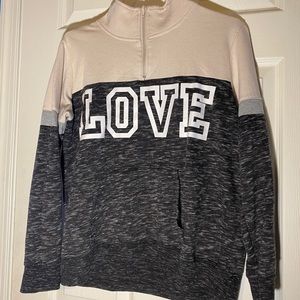 “love” pullover
